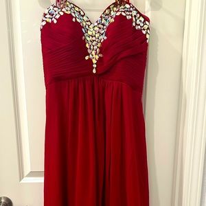 Red strapless formal prom dress